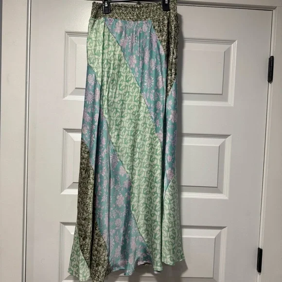 Mystree Floral Patchwork Midi Skirt - Picture 4 of 11